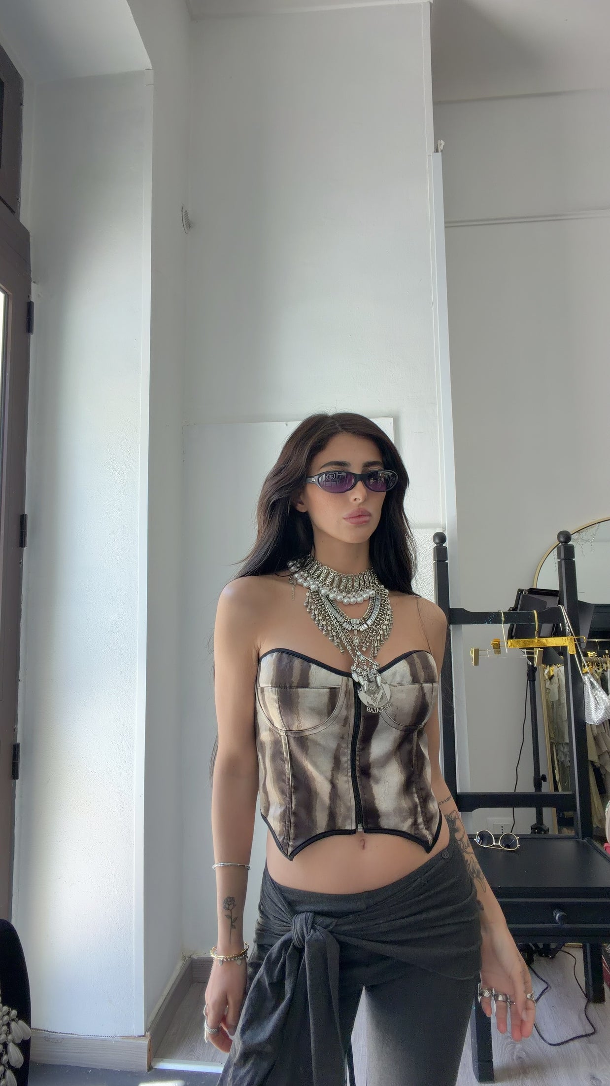 SMOKE VEIL — Structured Corset