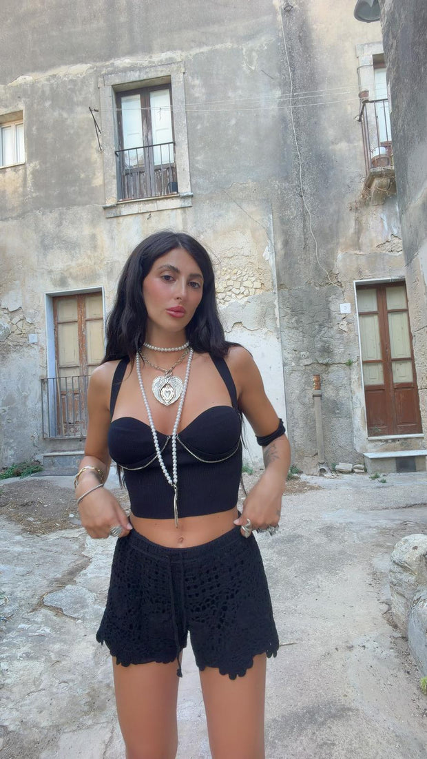 SHORTS Danubi