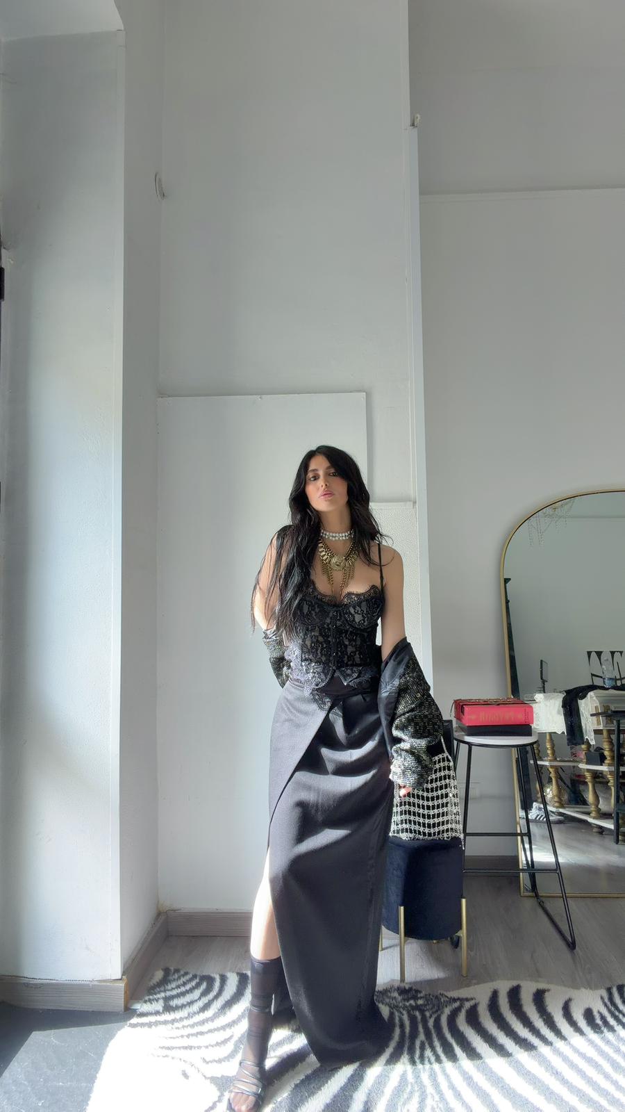 GONNA BLACK OBSIDIAN