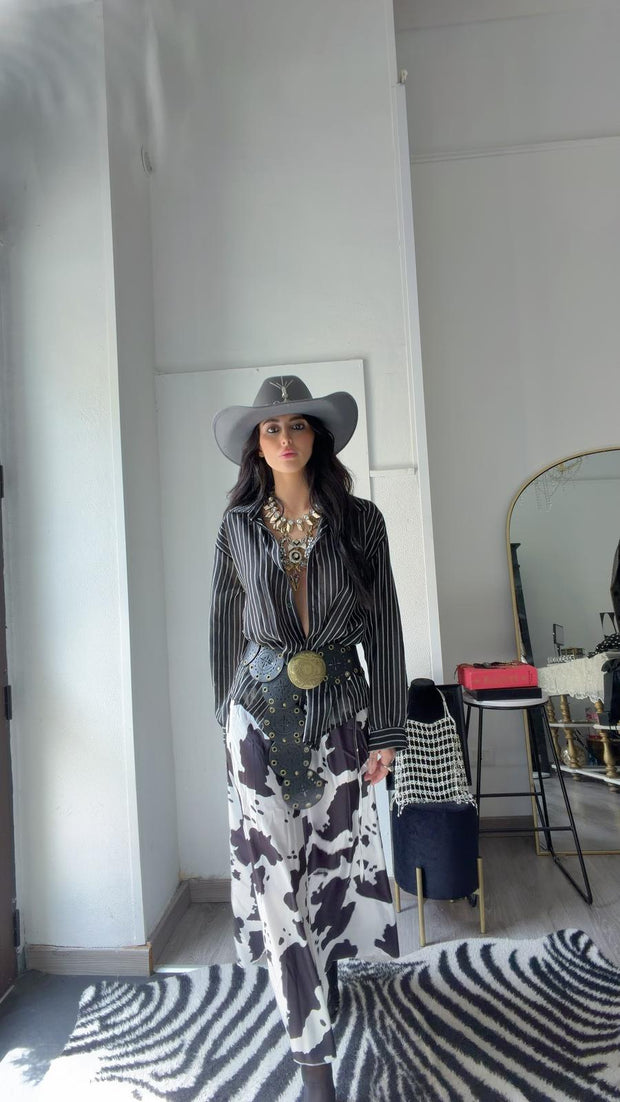 GONNA ORIENTAL STRIKE