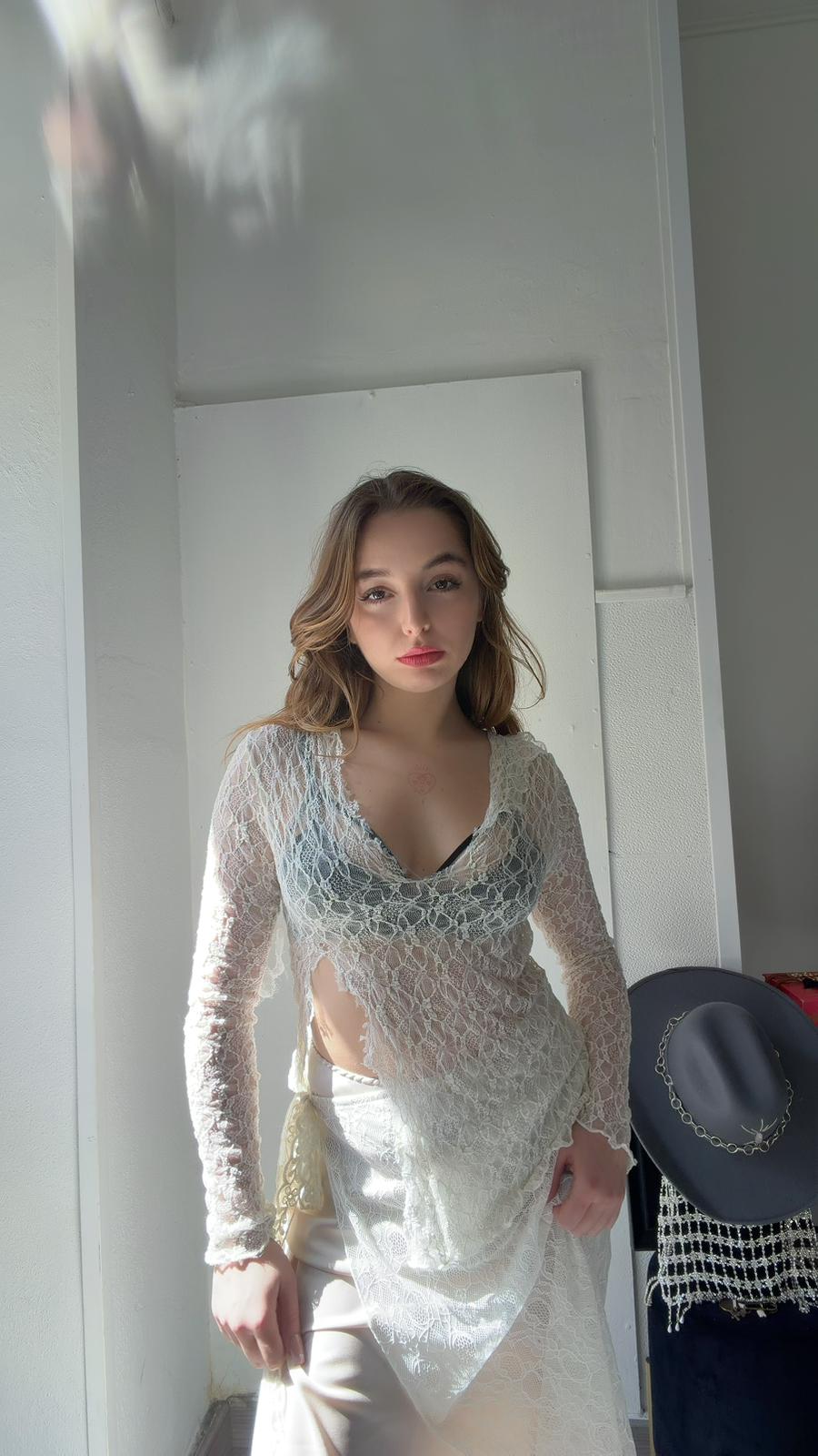 MAGLIA IN PIZZO ASIMMETRICO