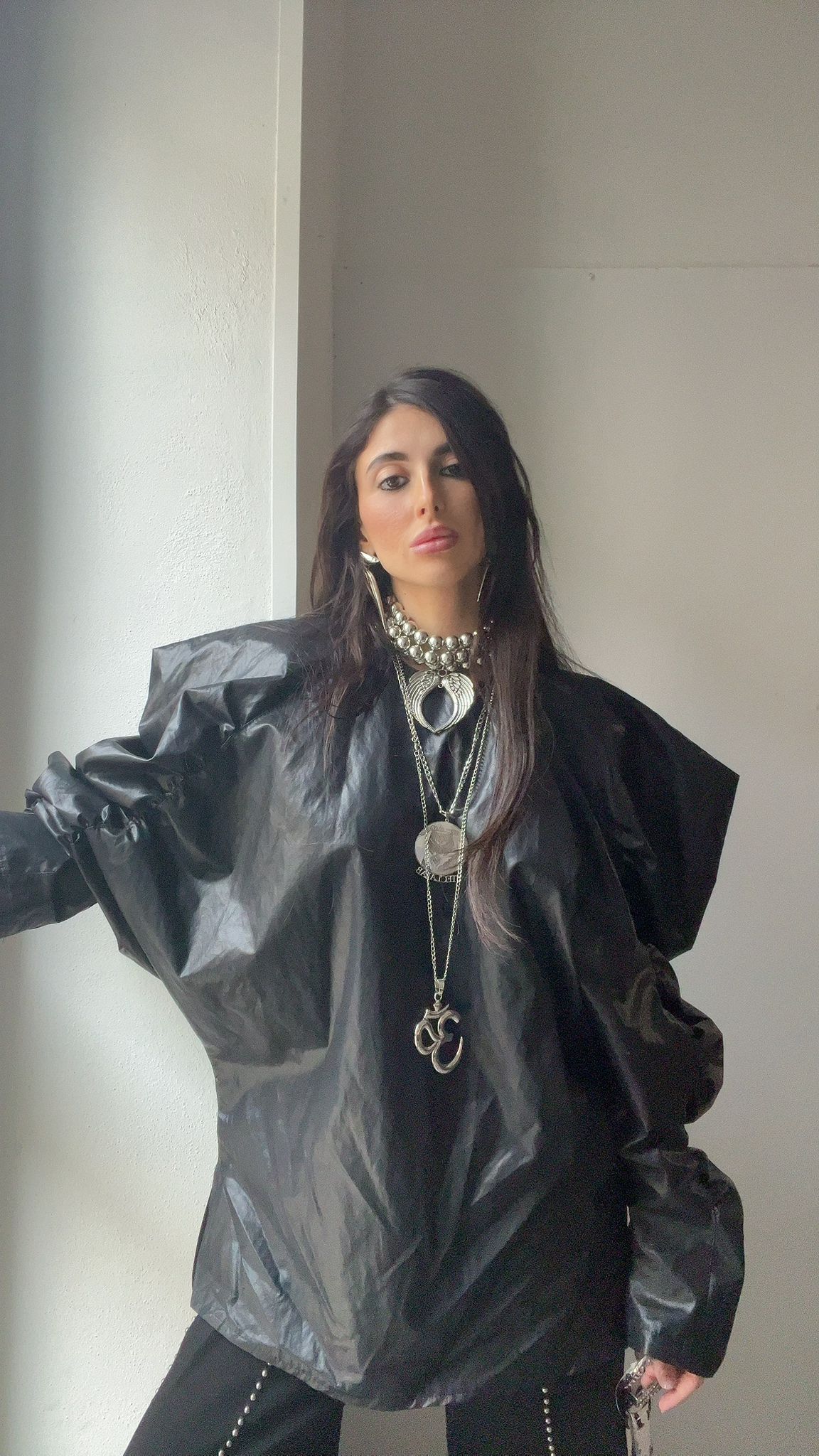 MAGLIA STRUCTURE DOMINANCE