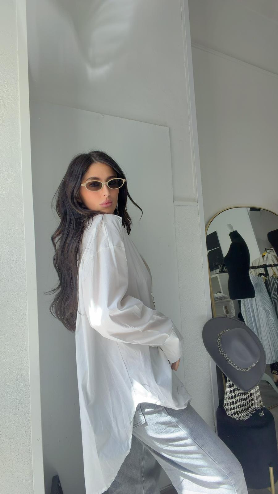 CAMICIA SAGOMATA BIANCA